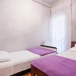شقة Zdenka