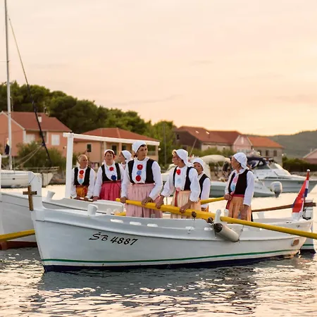 Apartman Zdenka Brodarica