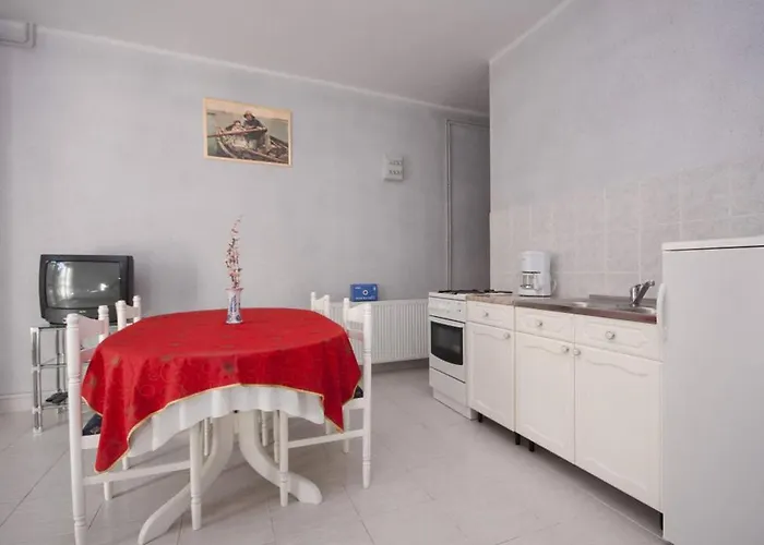 Zdenka Apartman Brodarica